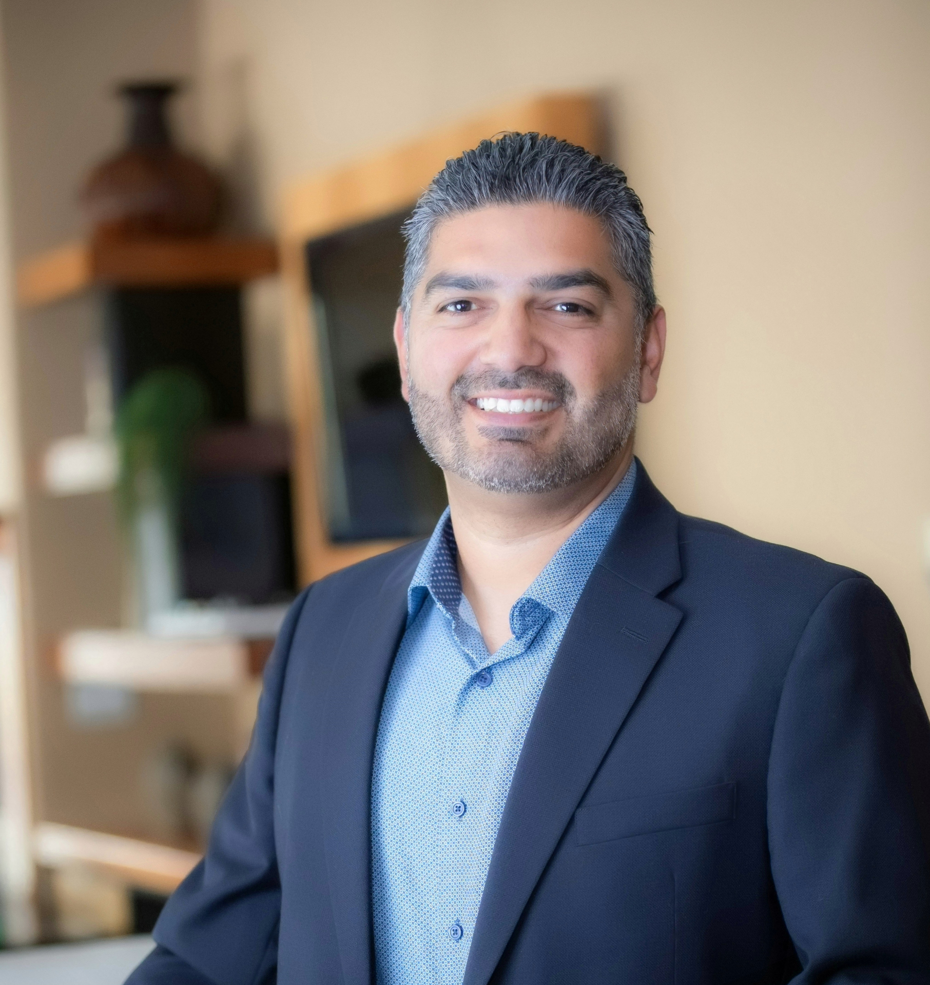 Omar Michel - Independent Mortgage Broker